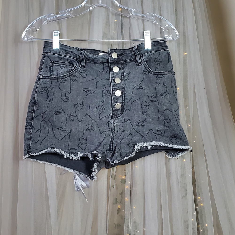 Machine Jeans Y2K Artsy Button Fly Denim Shorts Boho Frayed Faded Black Size 11